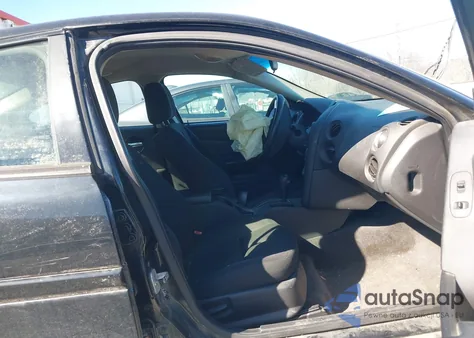 2007 Pontiac Grand Prix z USA, uszkodzony, nr VIN 2G2WP552871147747